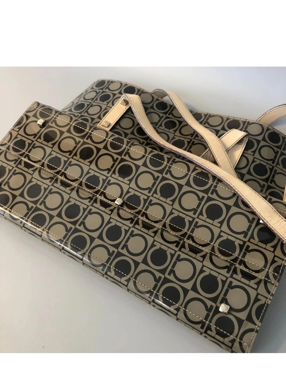 AUTHENTIC  Salvatore Ferragamo Brown & Tan Signature VinylShopper Tote - Picture 6 of 9